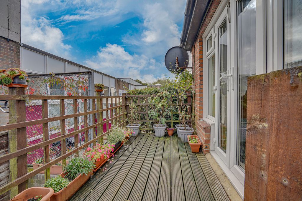 Additional image 9 of 3 bed detached house for saleCedar Road, Southampton SO14