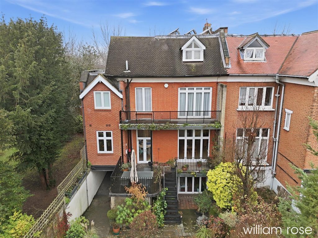 Additional image 15 of 7 bed semi-detached house for saleBroomhill Road, Woodford Green IG8