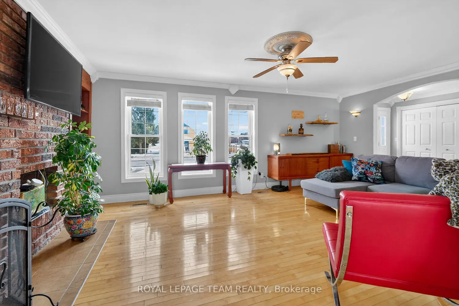 955 Lacroix Road photo 4