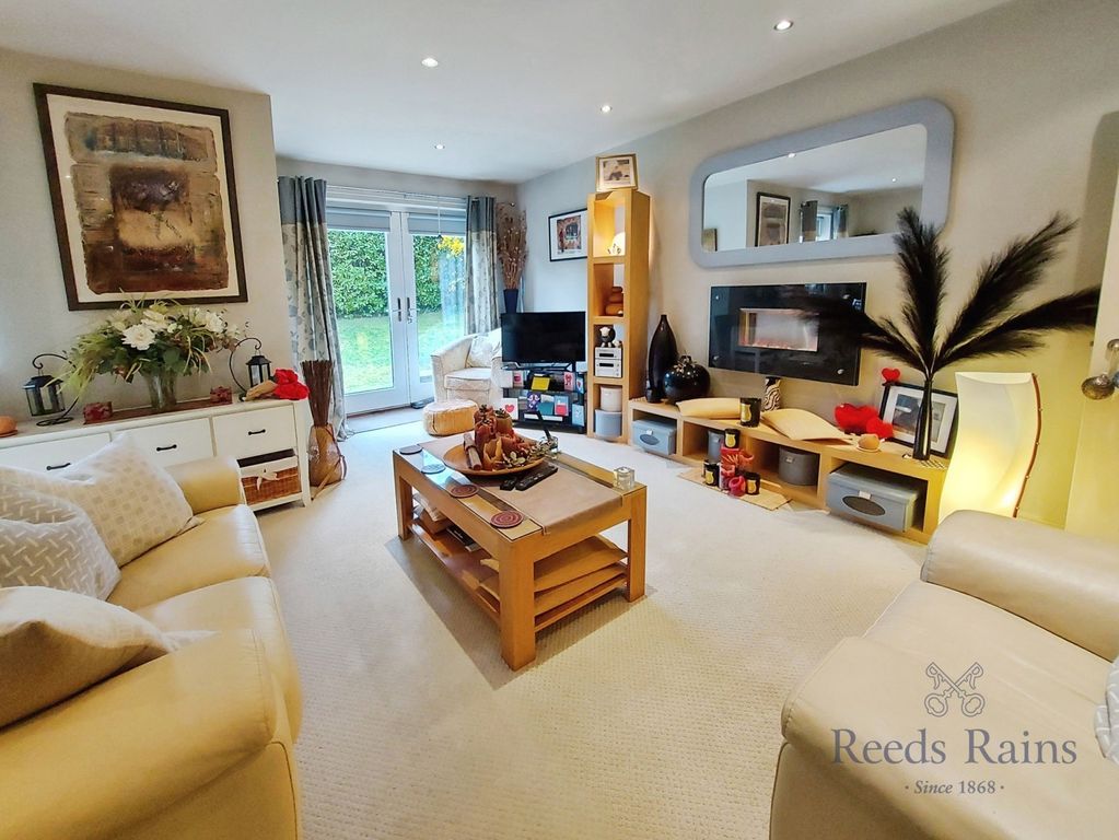 Additional image 3 of 1 bed flat for saleChapel Lane, Wilmslow, Cheshire SK9