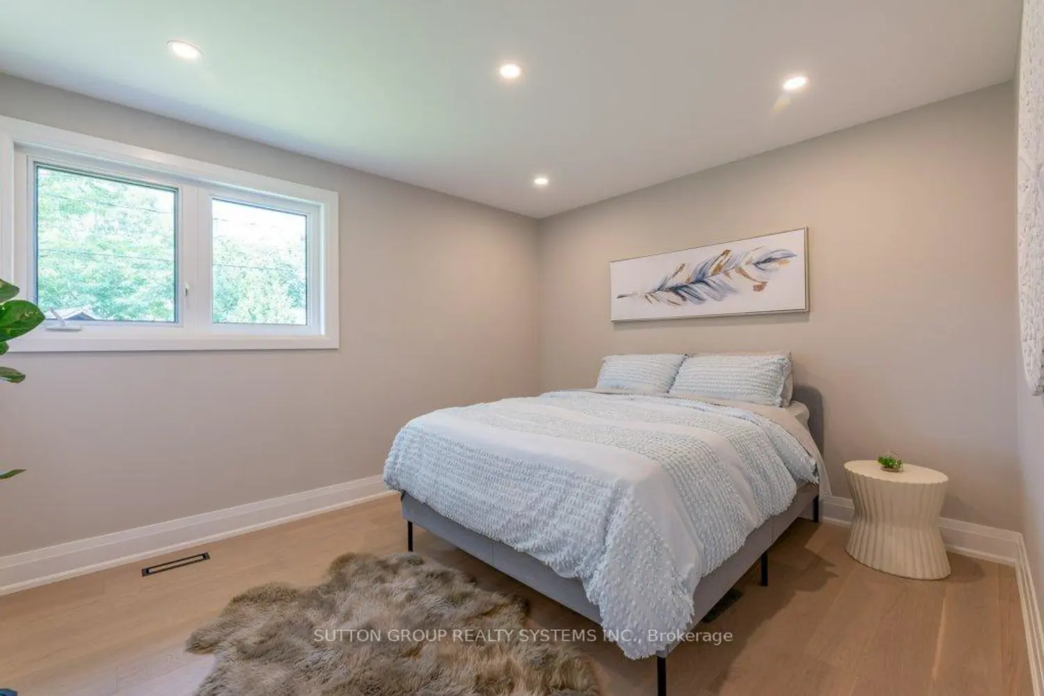 Additional image 7 of 1264 Landfair Crescent