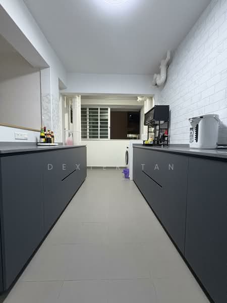 Additional image 2 of 561A Jurong West Street 42