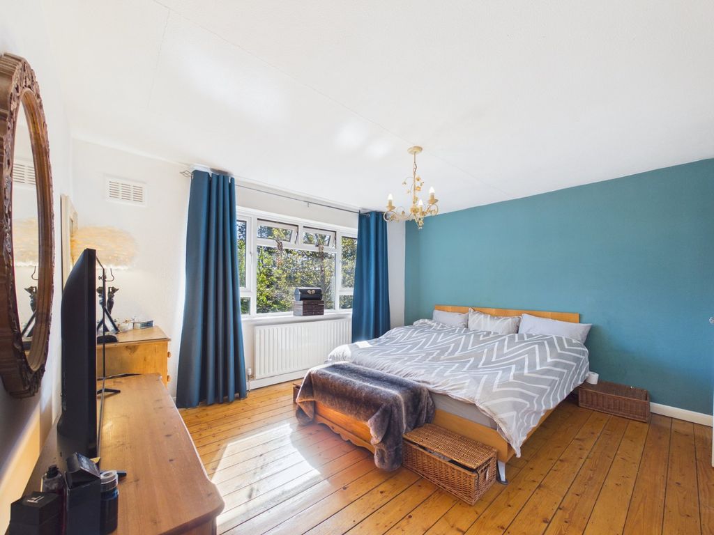 Additional image 5 of 4 bed detached house for saleClockhouse Lane, Ashford, Surrey TW15