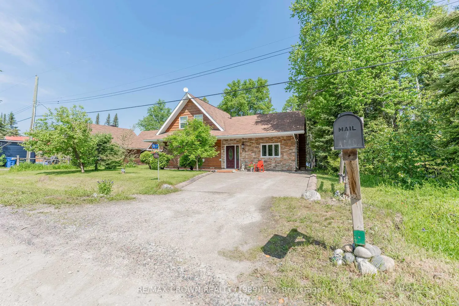 99 Lefebvre Peninsula Road Moonbeam photo 2