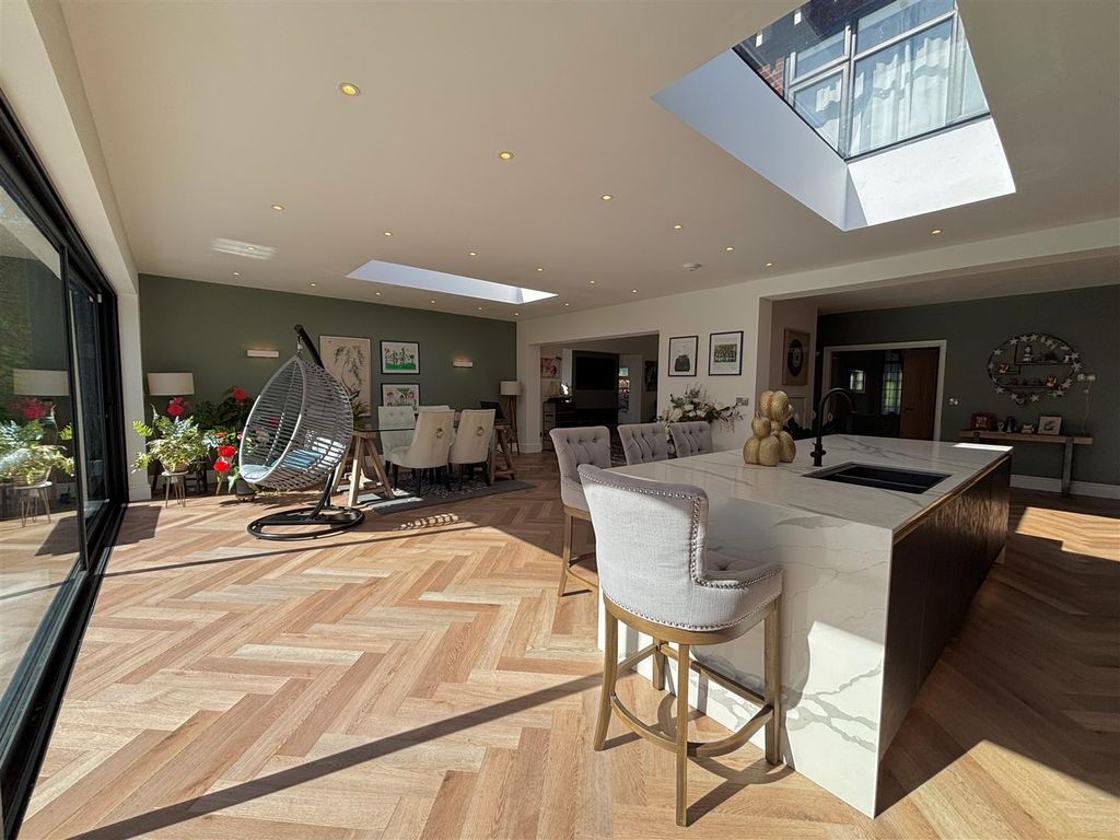 Additional image 7 of 4 bed detached house for saleThe Meade, Wilmslow SK9
