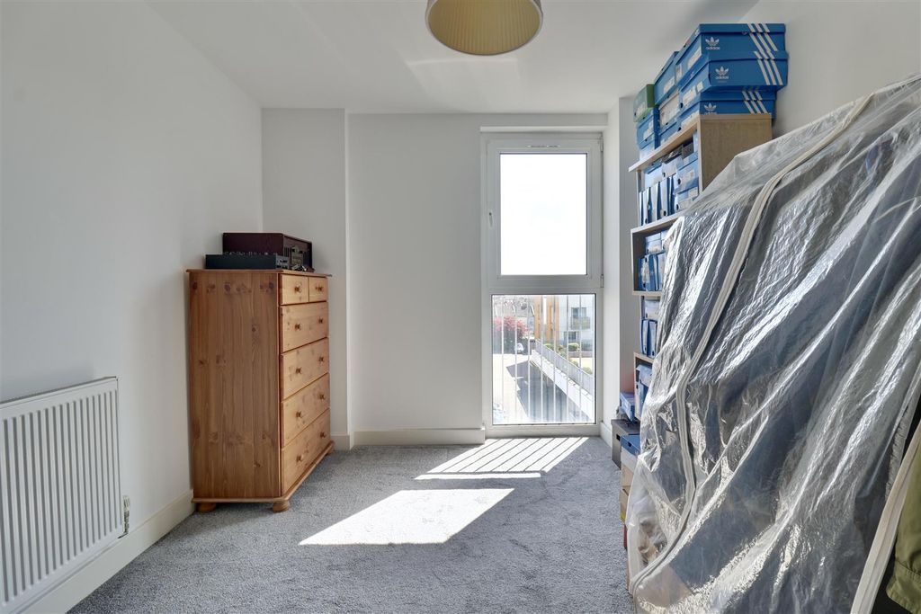Additional image 14 of 2 bed flat for saleFratton Way, Southsea PO4