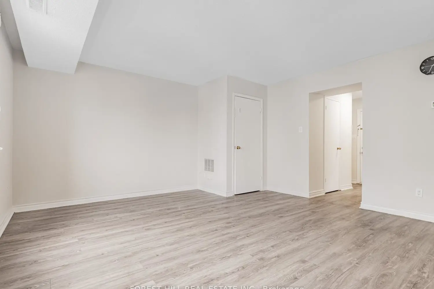 Additional image 6 of 16 Rexdale Boulevard 25