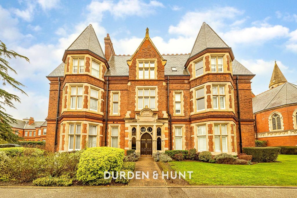 Additional image 24 of 3 bed flat for saleRegents Drive, Woodford Green IG8