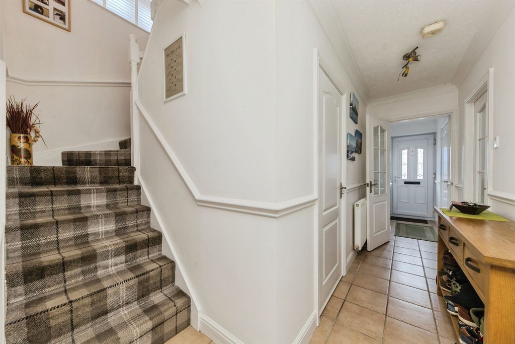 Additional image 10 of 4 bed detached house for saleBeechfields, Winsford CW7