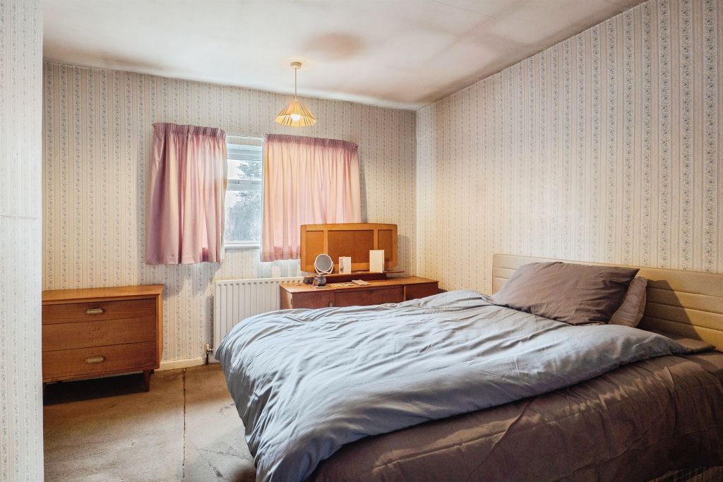 Additional image 16 of 4 bed semi-detached house for saleHermitage Road, Loughborough LE11