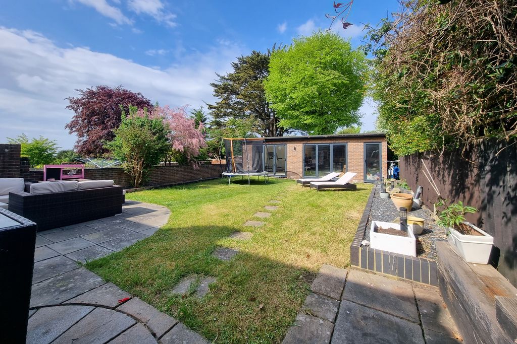 Additional image 18 of 4 bed semi-detached house for saleDrayton, Hampshire PO6