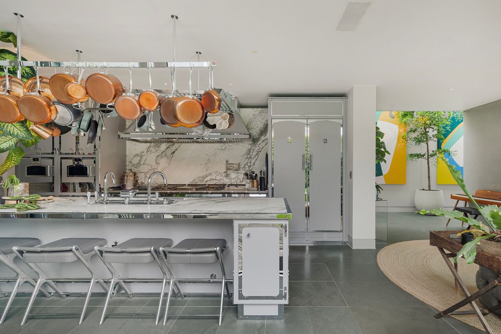 Additional image 5 of 6 bed property for saleRiver Lane, Richmond, London TW10