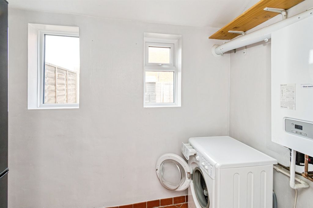 Additional image 9 of 2 bed terraced house for saleRomsey Road, Southampton SO16