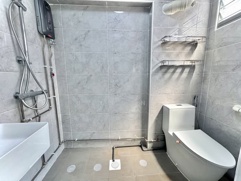 Additional image 15 of 14 Toh Yi Drive