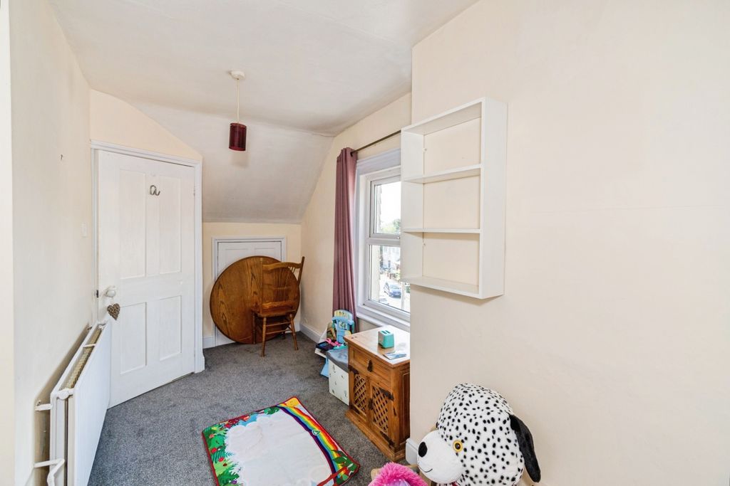 Additional image 13 of 3 bed end terrace house for saleFurzedown Road, Southampton, Hampshire SO17