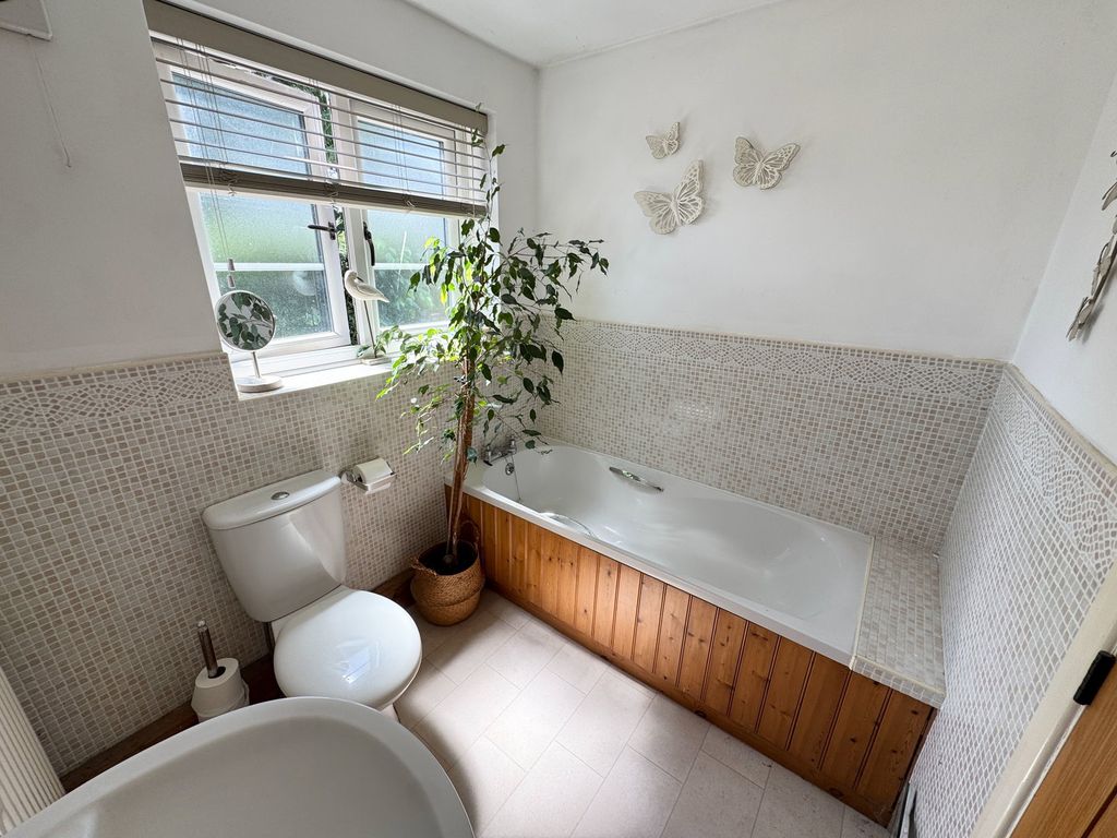 Additional image 8 of 4 bed detached house for saleTownsend Lane, Donington Le Heath, Coalville LE67