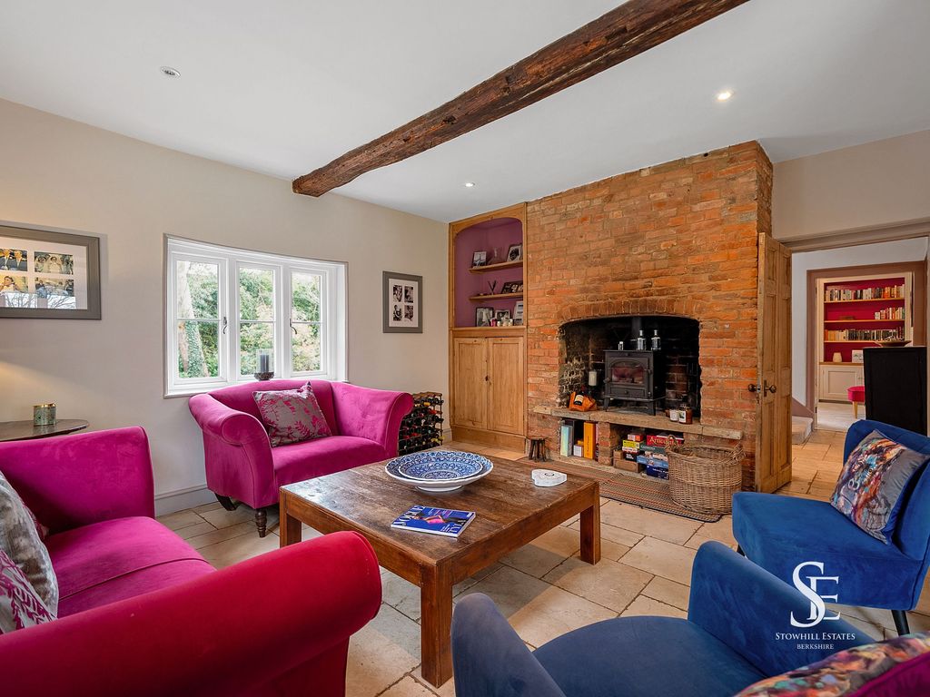 Additional image 7 of 6 bed detached house for saleEasthampstead Road, Wokingham RG40