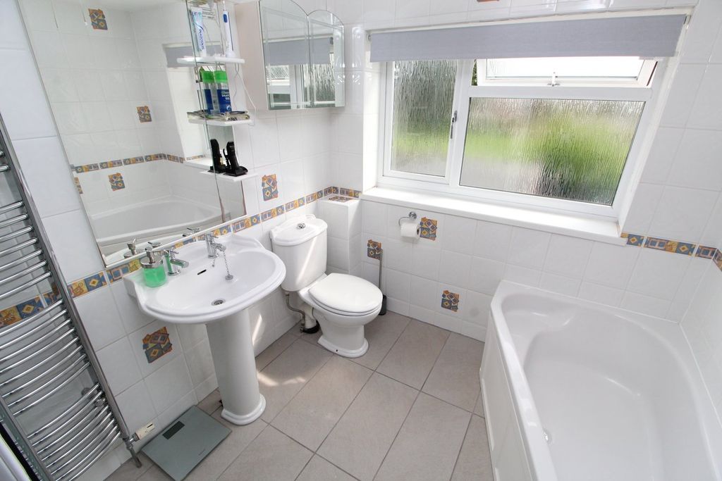 Additional image 16 of 4 bed detached house for saleWale Road, Whetstone, Leicester LE8