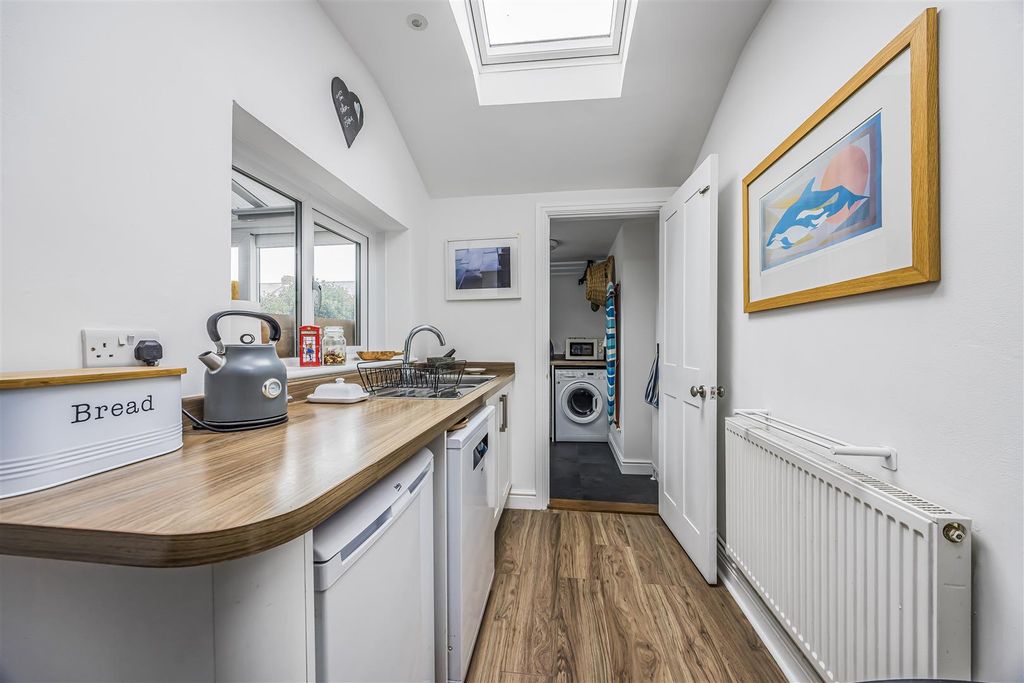 Additional image 12 of 3 bed terraced house for saleShelford Road, Southsea PO4
