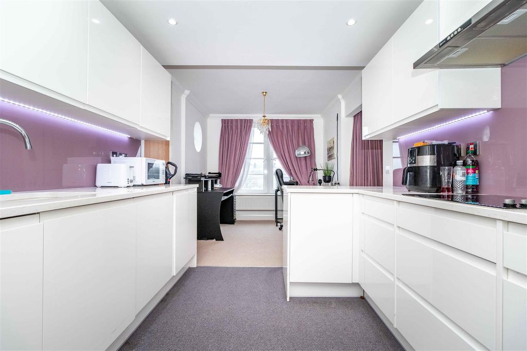 Additional image 2 of 2 bed flat for saleSteyne Gardens, Worthing BN11