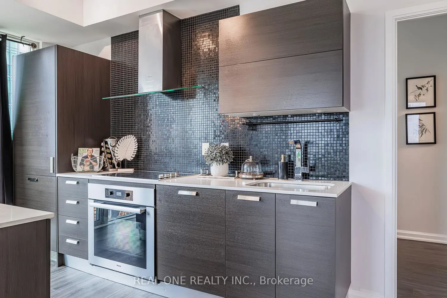 Additional image 7 of 11 Bogert Avenue 1508