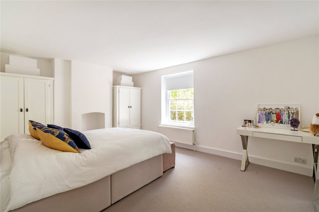 Additional image 8 of 3 bed semi-detached house for saleLondon Road, Windlesham GU20