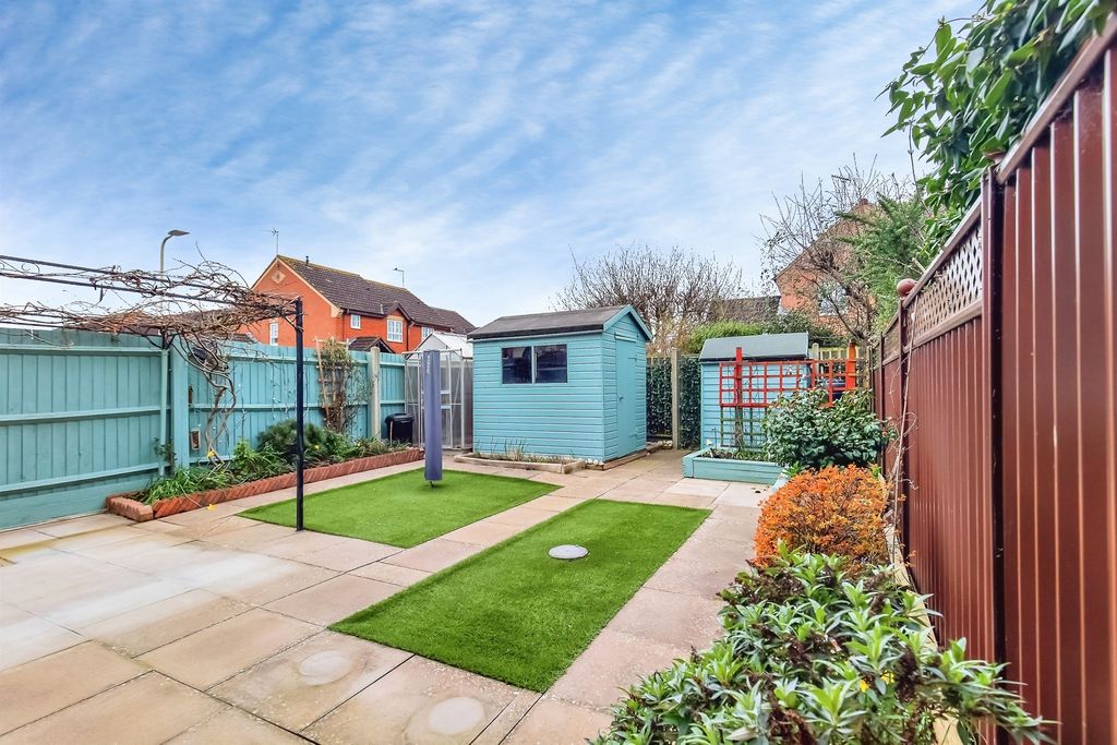Additional image 2 of 2 bed end terrace house for saleGoodwood Close, Market Harborough LE16
