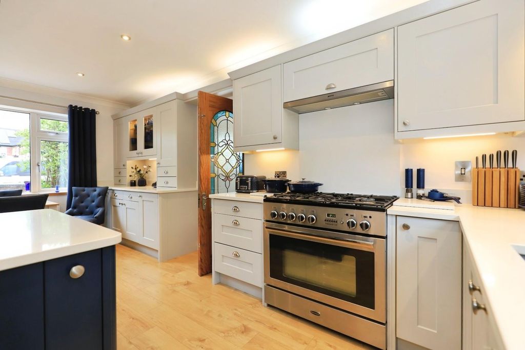 Additional image 2 of 4 bed detached house for saleSpringhill Lane, Wolverhampton WV4