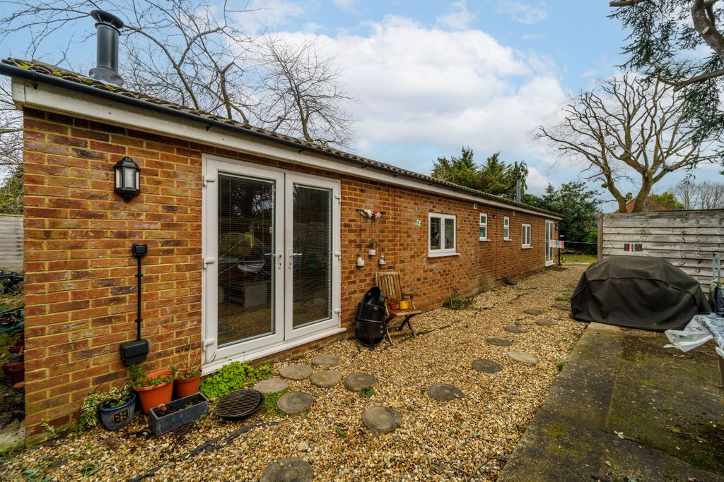 Additional image 6 of 6 bed detached bungalow for saleFeltham Hill Road, Ashford TW15