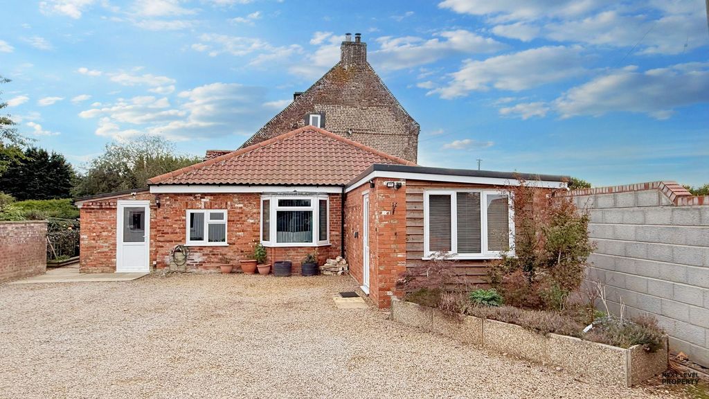 Additional image 42 of 8 bed detached house for saleBroadend Road, Wisbech PE14