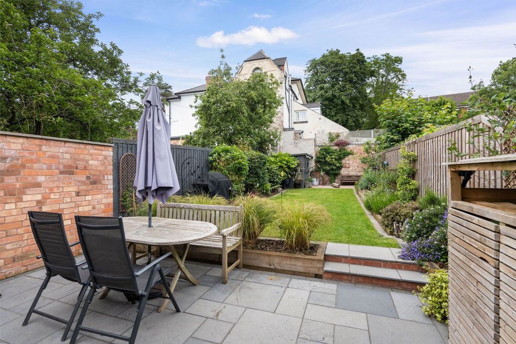 Additional image 16 of 5 bed semi-detached house for sale3 Sunnyside Road, Barbourne, Worcester. WR1