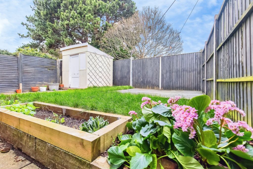 Additional image 2 of 3 bed semi-detached house for saleHarrod Drive, Market Harborough LE16