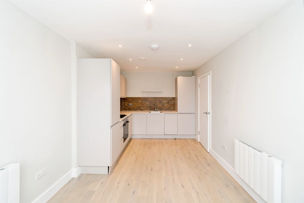 Additional image 3 of 1 bed flat for saleRomsey Road, Southampton SO16