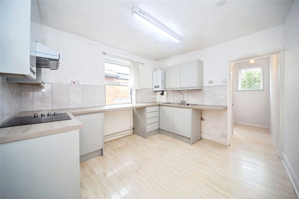 Additional image 2 of 3 bed semi-detached house for saleHill Lane, Bassett, Southampton, Hampshire SO15