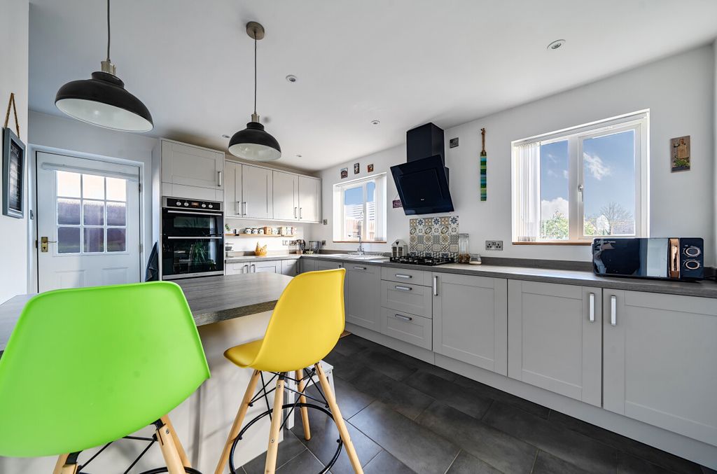 Additional image 6 of 4 bed detached house for saleCampion Drive, Yeovil, Somerset BA22