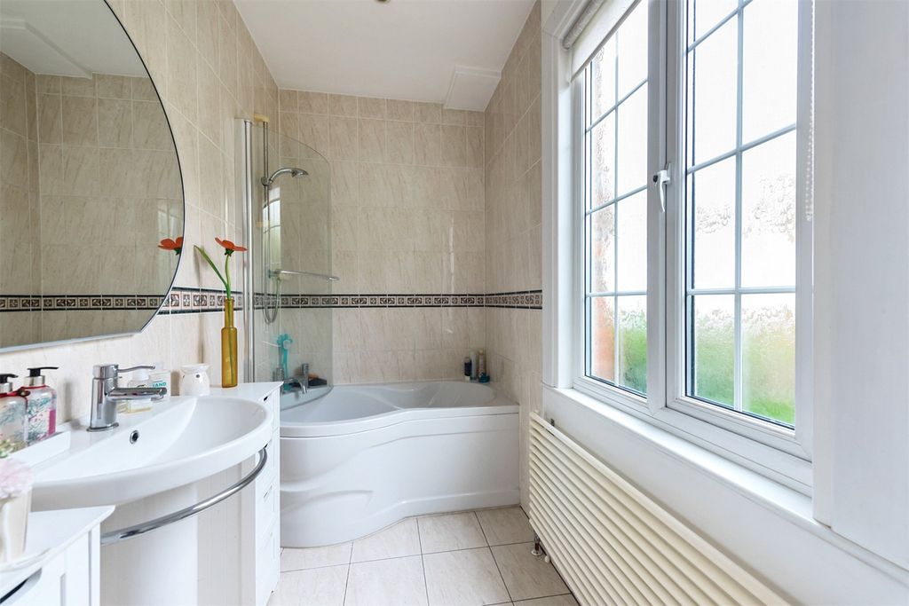 Additional image 13 of 4 bed detached house for salePotley Hill Road, Yateley, Hampshire GU46