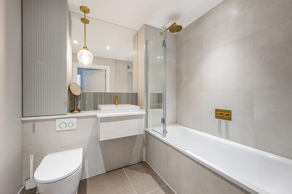 Additional image 15 of 2 bed flat for saleFellowes Rise, Winchester SO22