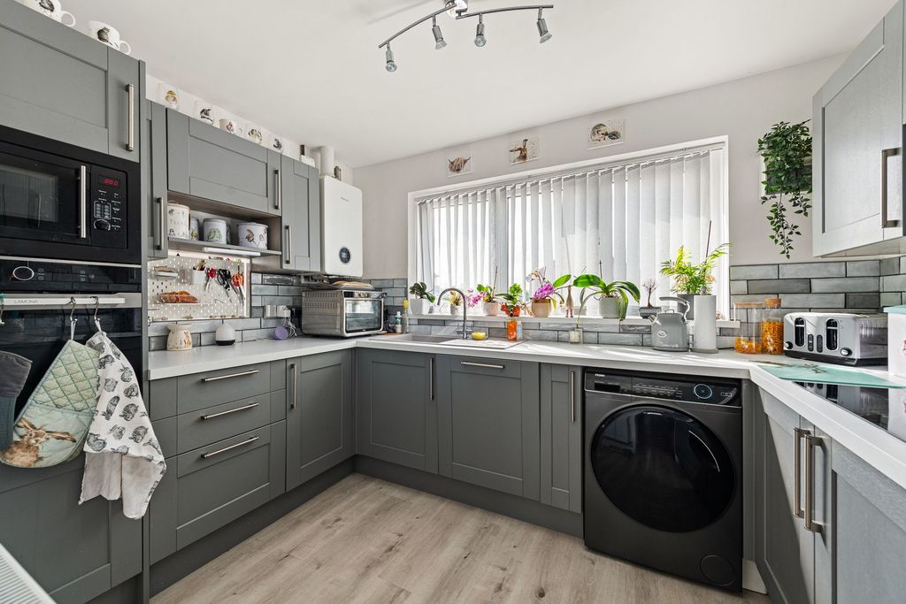Additional image 3 of 3 bed detached bungalow for saleRobinson Avenue, Alford LN13
