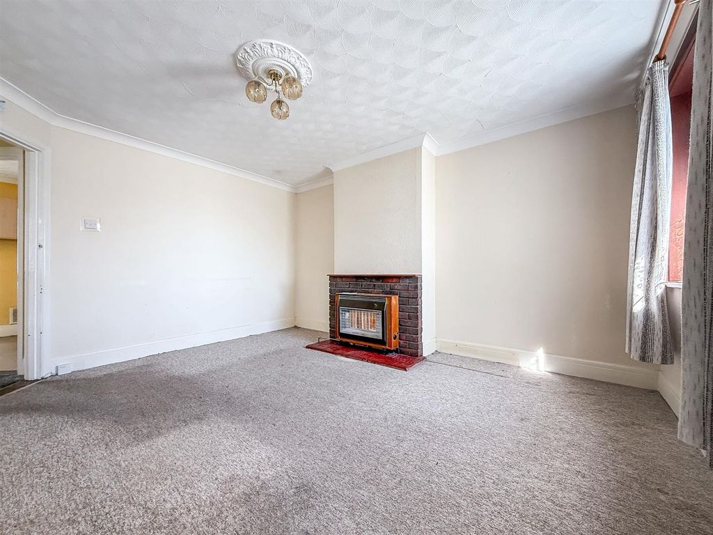 Additional image 5 of 3 bed semi-detached bungalow for saleLeith Avenue, Portchester PO16