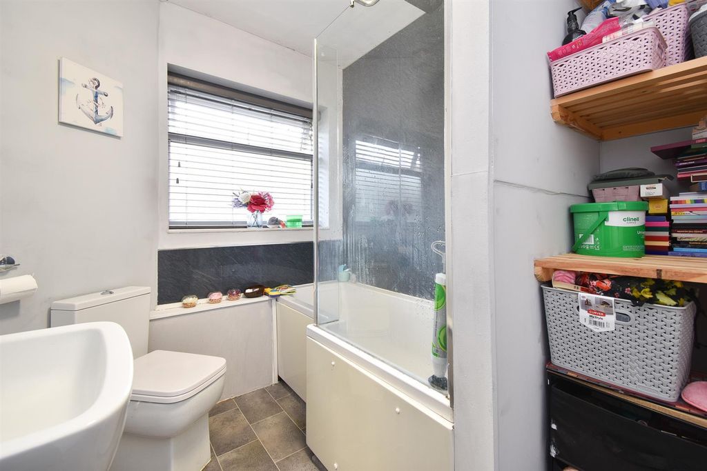 Additional image 11 of 2 bed flat for saleOld London Road, Hastings TN35
