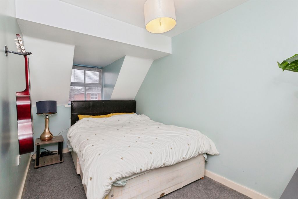 Additional image 13 of 5 bed detached house for saleParnell Close, Littlethorpe, Leicester LE19