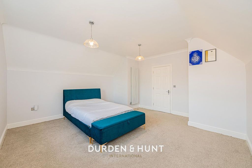 Additional image 18 of 6 bed detached house for saleRegents Drive, Woodford Green IG8