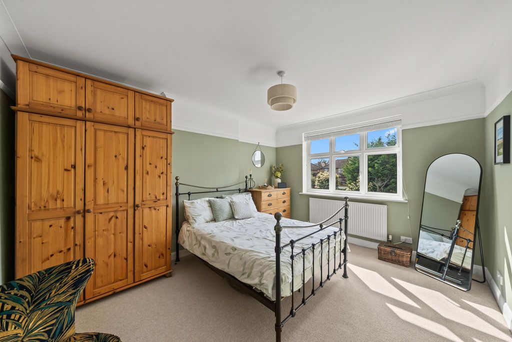 Additional image 12 of 4 bed semi-detached house for saleThe Manor Drive, Worcester Park KT4