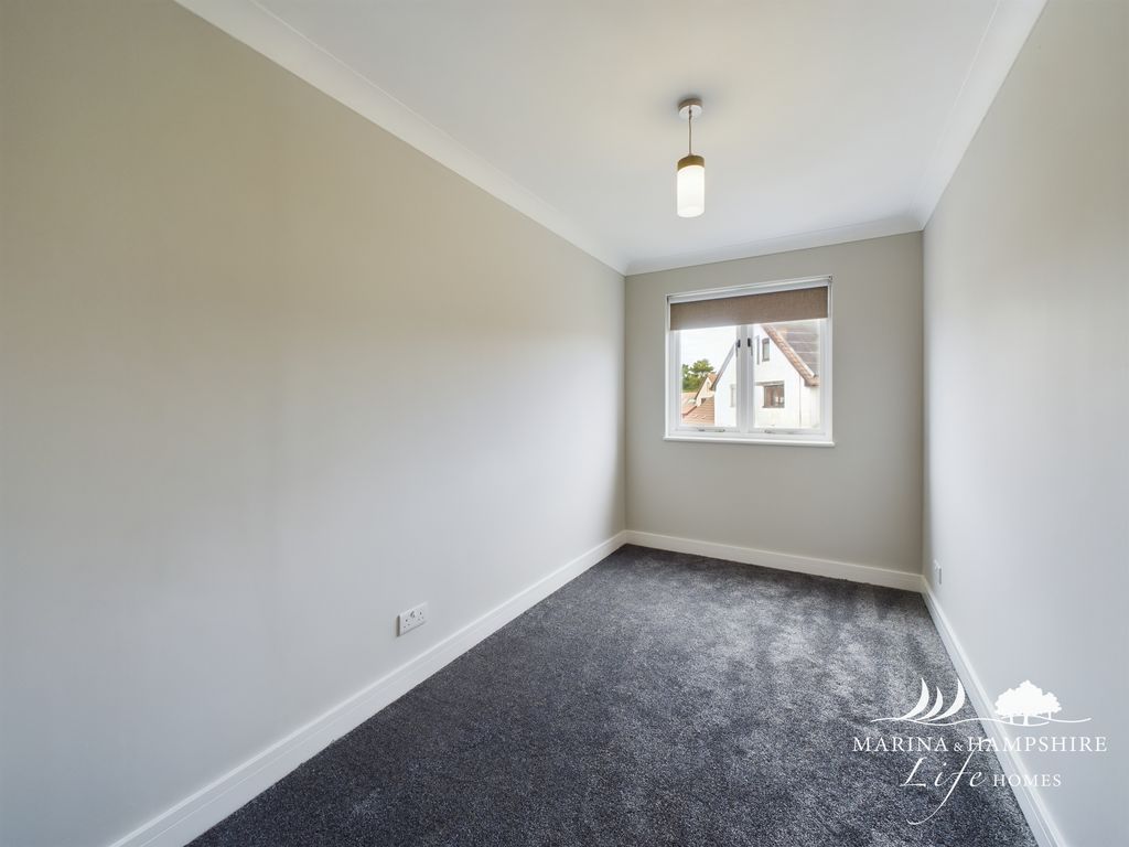 Additional image 21 of 3 bed terraced house for saleCarbis Close, Portsmouth PO6