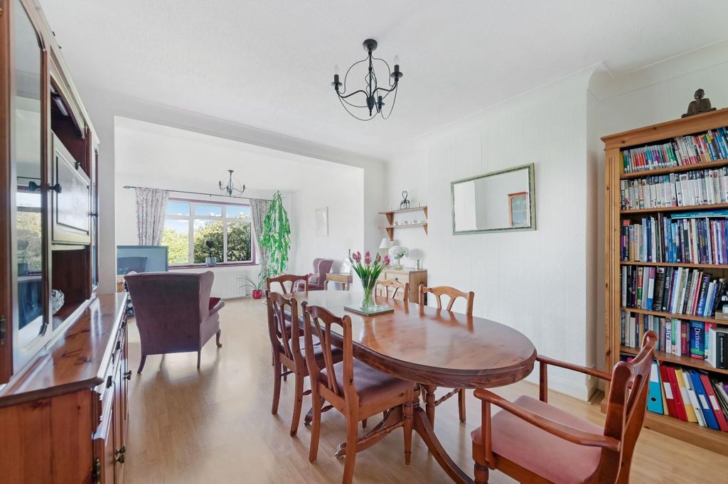 Additional image 4 of 4 bed semi-detached house for saleHighdown, Worcester Park KT4