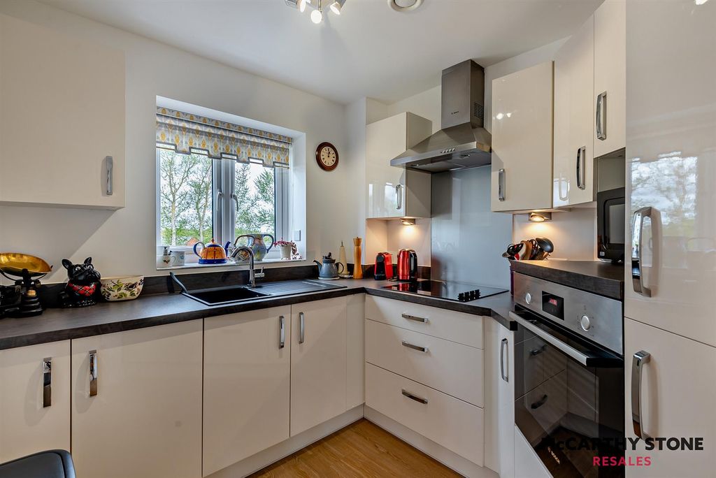 Additional image 8 of 1 bed flat for saleFarnham House, Loughborough Road, Quorn LE12