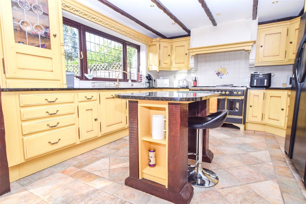 Additional image 8 of 4 bed detached house for saleMoulsham Copse Lane, Yateley, Hampshire GU46