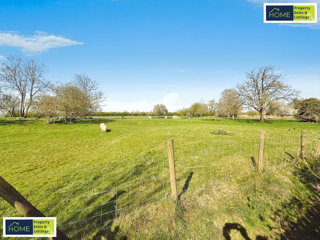 Additional image 2 of 2 bed cottage for saleAdelphi Row, Main Street, Glooston, Market Harborough LE16