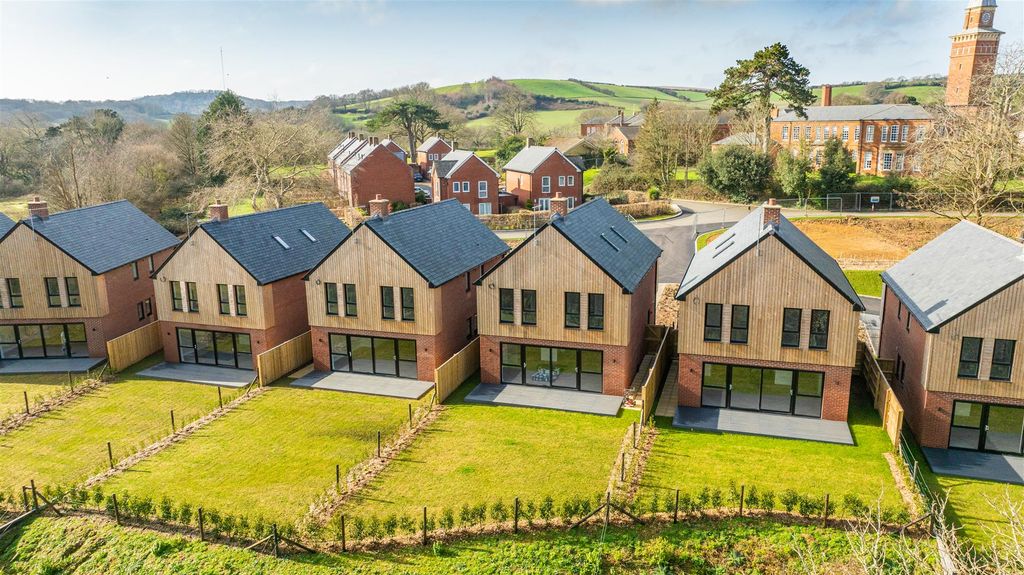 Additional image 25 of 5 bed detached house for saleGatcombe, Isle Of Wight PO30