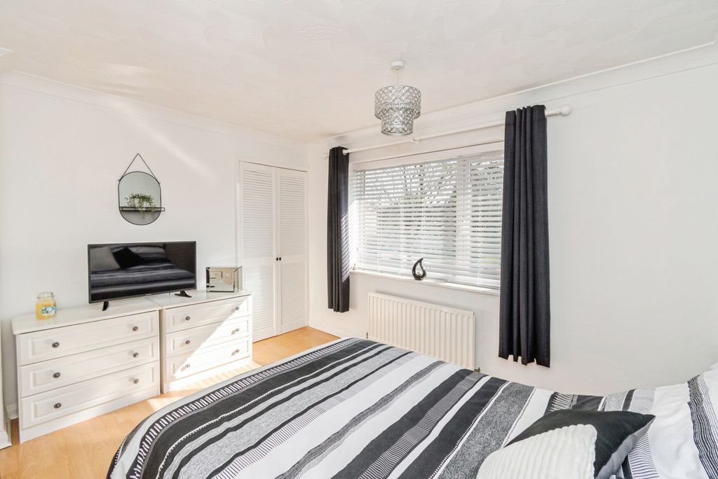 Additional image 10 of 4 bed terraced house for saleBlakeney Road, Southampton, Hampshire SO16